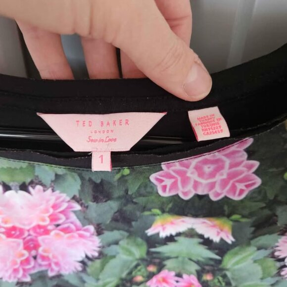 Ted Baker tshirt - Picture 2 of 3